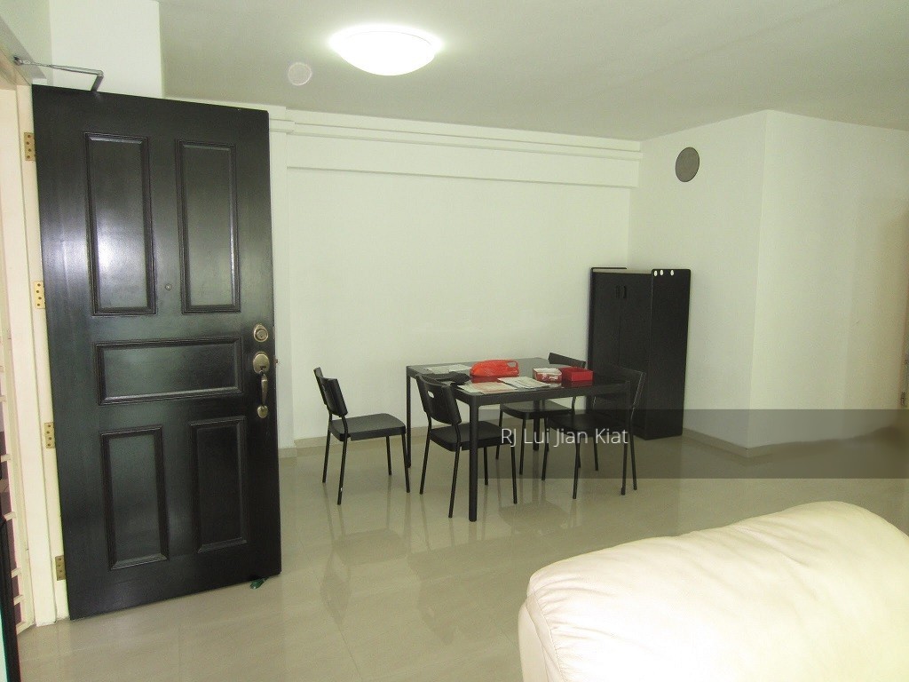 Blk 174D Edgedale Plains (Punggol), HDB 5 Rooms #137345762
